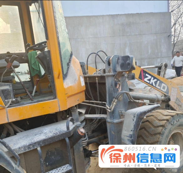 精品铲车